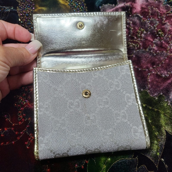 EUC Gucci Wallet - Picture 7 of 15